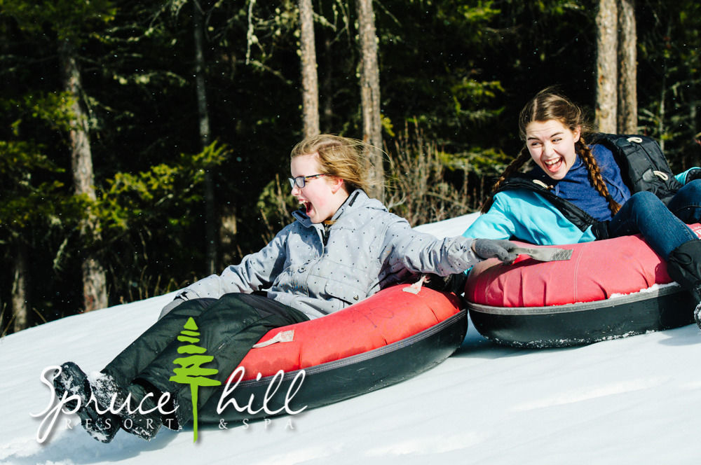 Spruce Hill Resort & Spa 108 Mile Ranch Екстер'єр фото